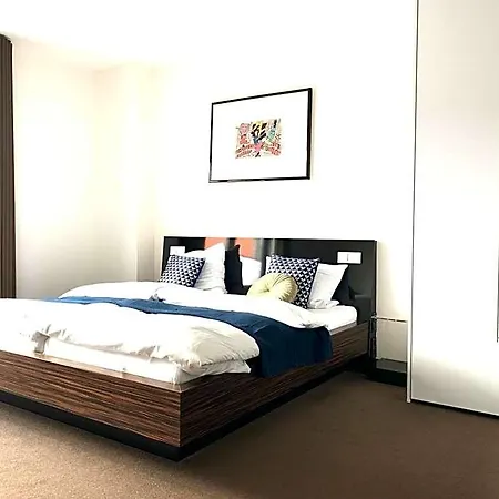 Im Wigbold Hotel 3*